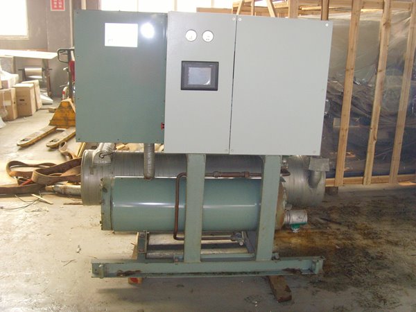 兰坪酒店中央空调不停机清洗方法介绍